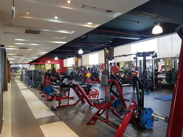 Maquinas de ejercicios Gimnasio en Mall plaza bio bio