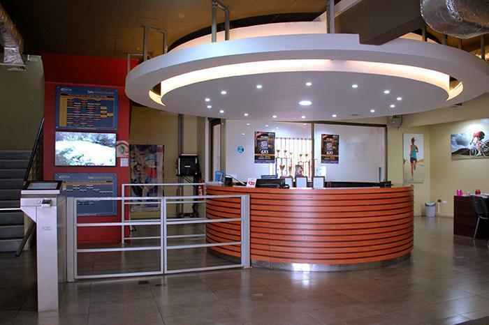 entrada gimnasio san pedro de la paz sportlife