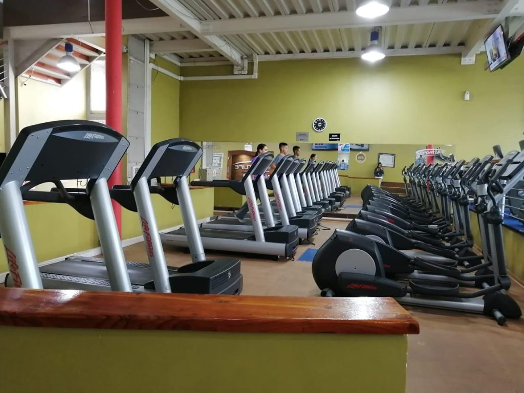 maquinas de ejercicios en sportlife los angeles